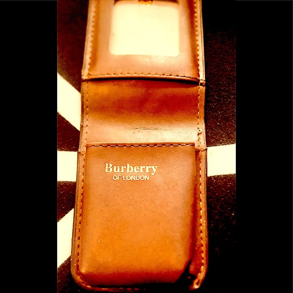 BURBERRY POUCH - Picture 2 of 2